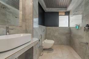 Hotel Shoolin Comforts