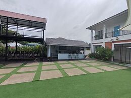 Aeden Villa, Roomstay & Homestay