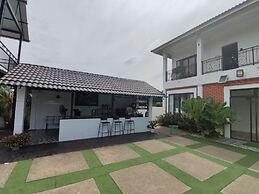 Aeden Villa, Roomstay & Homestay