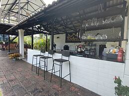 Aeden Villa, Roomstay & Homestay