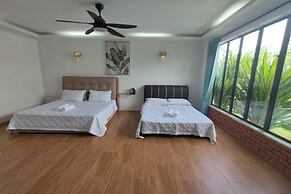 Aeden Villa, Roomstay & Homestay