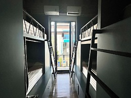 Deva Hostel & Relax Pool