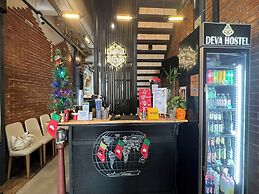 Deva Hostel & Relax Pool