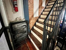 Deva Hostel & Relax Pool