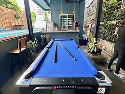 Deva Hostel & Relax Pool