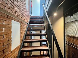 Deva Hostel & Relax Pool