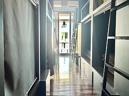 Deva Hostel & Relax Pool