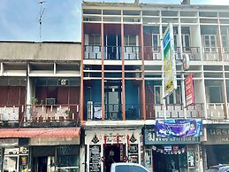 Deva Hostel & Relax Pool