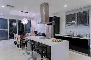 Villa Nirvana, Hua Hin