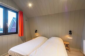 Spacious 22 Persons Holiday Home in Callantsoog