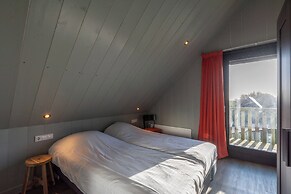 Spacious 22 Persons Holiday Home in Callantsoog