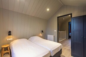 Spacious 22 Persons Holiday Home in Callantsoog