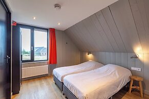 Spacious 22 Persons Holiday Home in Callantsoog