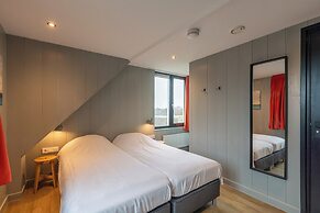 Spacious 22 Persons Holiday Home in Callantsoog