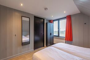 Spacious 22 Persons Holiday Home in Callantsoog