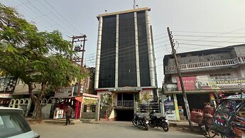 Hotel Nagaon Point