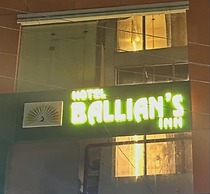Hotel Ballian's INN