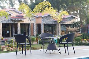 Golden View Resort & Restaurant