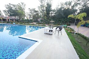 Golden View Resort & Restaurant