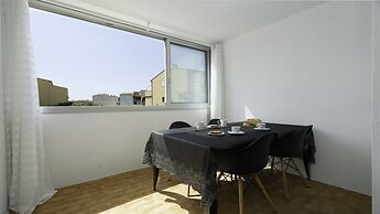 Escape Near the Beach in Agde