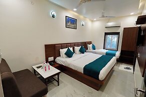 Hotel Samrat