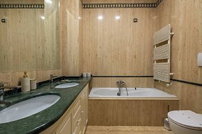 The One, Luxury Seaview With Piano