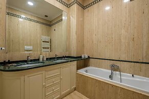 The One, Luxury Seaview With Piano