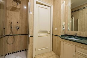 The One, Luxury Seaview With Piano