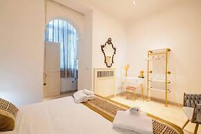 The One, Luxury Seaview With Piano