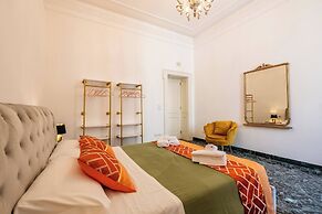 The One, Luxury Seaview With Piano