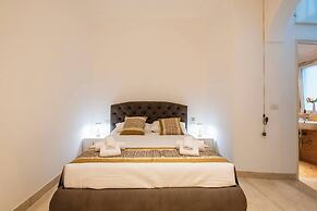 The One, Luxury Seaview With Piano