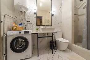 Modern Studio in Central Pirot
