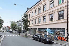 Bright and Modern Apartment in Heart of Oslo