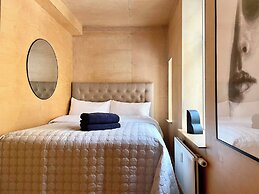 Unique Design House in Downtown Oslo