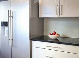 Spacious Apartment Right in the City Centre