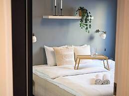 Spacious Apartment Right in the City Centre