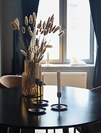 Elegant Apartment Right in the City Centre