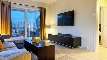 Cozy 2BR Apartment With Parking