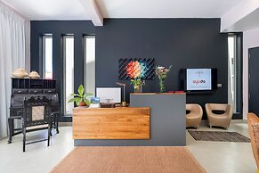 Ayuda Sanctuary Wellness Boutique