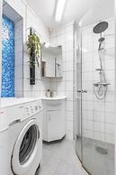 Big and Bright Apartment in the Center