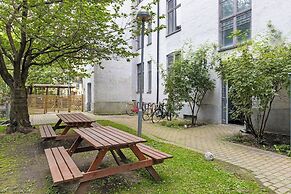 Big and Bright Apartment in the Center