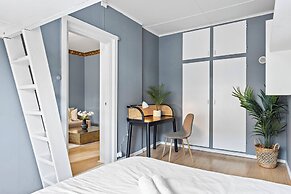 Big and Bright Apartment in the Center