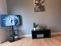 1br-sleeps4-35mintocentrallondon-40mintoheathrow