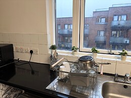 1br-sleeps4-35mintocentrallondon-40mintoheathrow