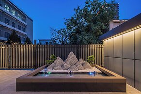 Dequan Luxury Hotel CBD