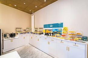 Dequan Luxury Hotel CBD