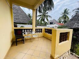 Diani Beach Luxury Retreat With 5 Bedrooms