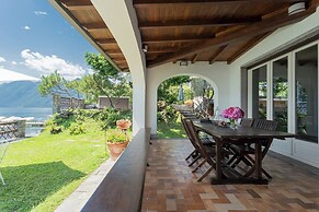 Sala Comacina Villas by Rent all Como