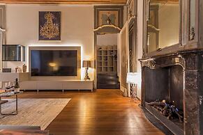 Rovelli 41 by Rent all Como