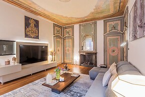 Rovelli 41 by Rent all Como